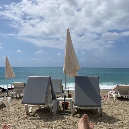 Premium Seaside Апарт-отель *